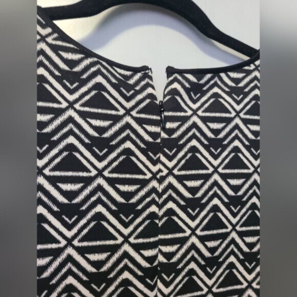 SEARS Geometric Laser Cut Lace Sleeveless Career Rose Floral Hem Midi Dress 10 - Picture 11 of 11